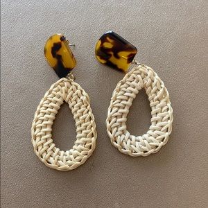 Rattan and tortious pendant earrings